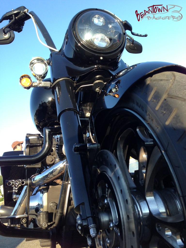 Headwinds fog lamps and directionals as well as a Road King Daymaker Headlamp