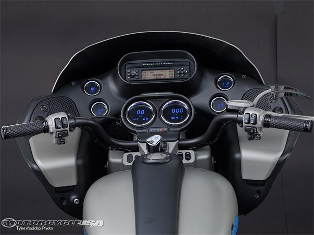 Superstore-Super-Bagger-Dak