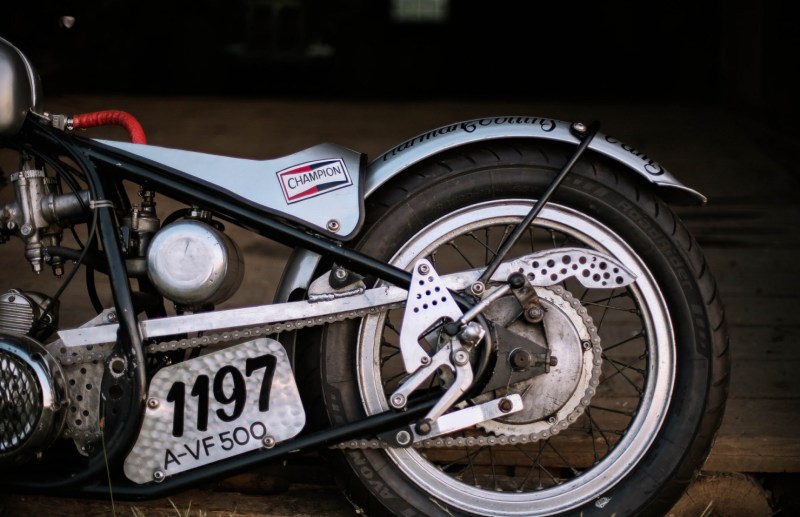 bsa_star_twin_8-1480x957