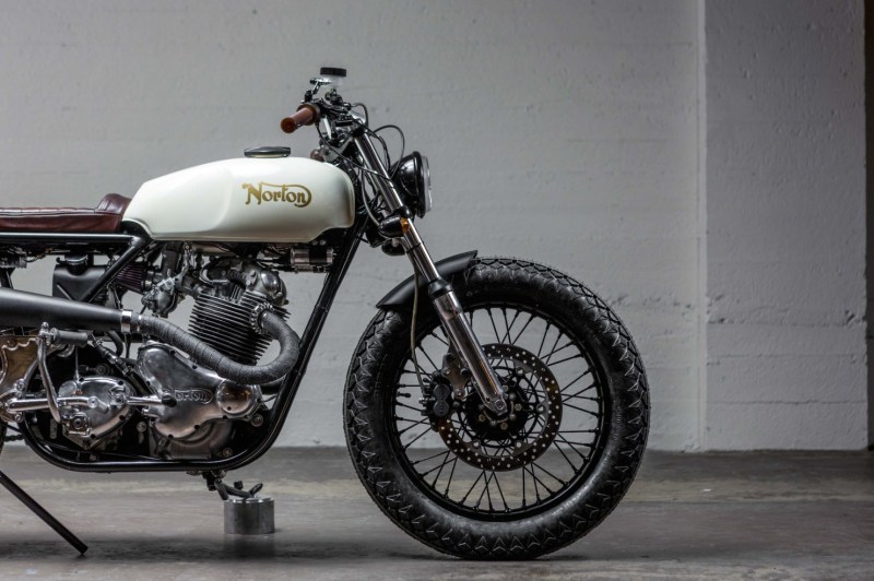 Norton-Commando-Tracker-Front-1480x986